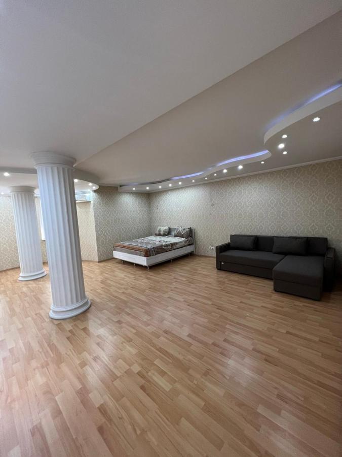 Living.Md Central Park Apartments Chisinau Bagian luar foto